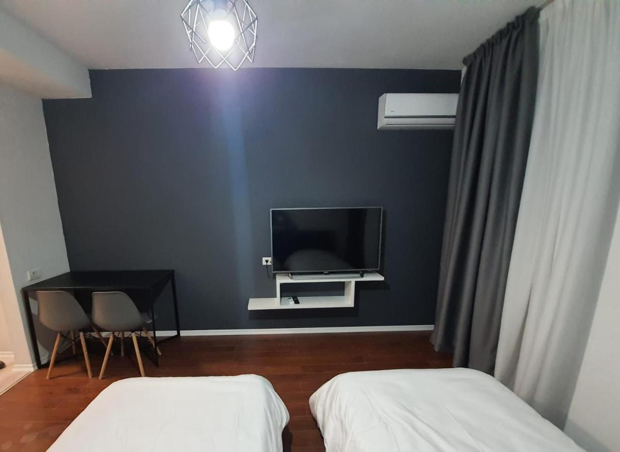 Modern Apartment Korca 3 Kültér fotó