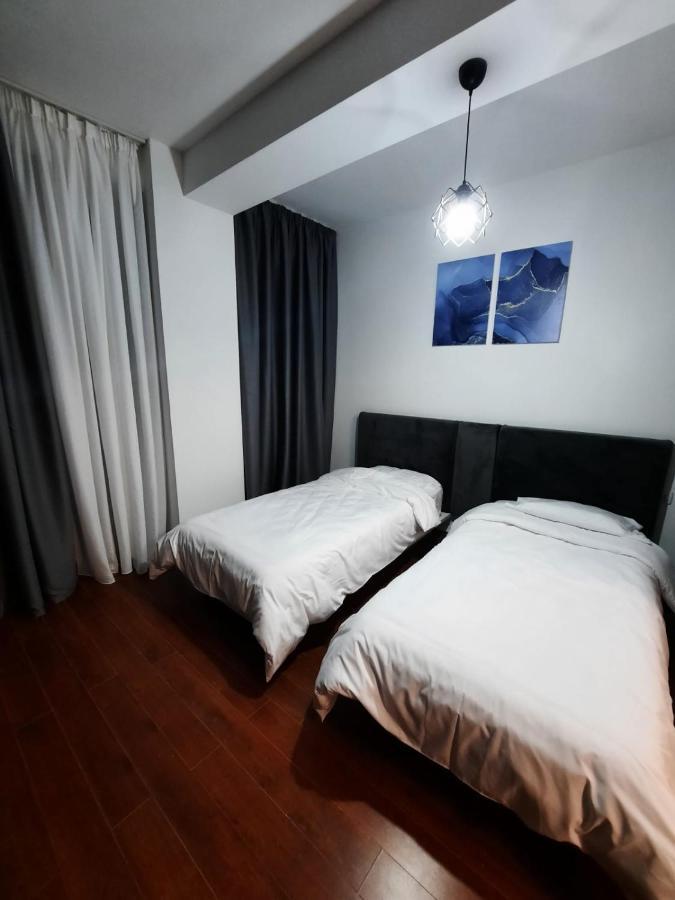 Modern Apartment Korca 3 Kültér fotó